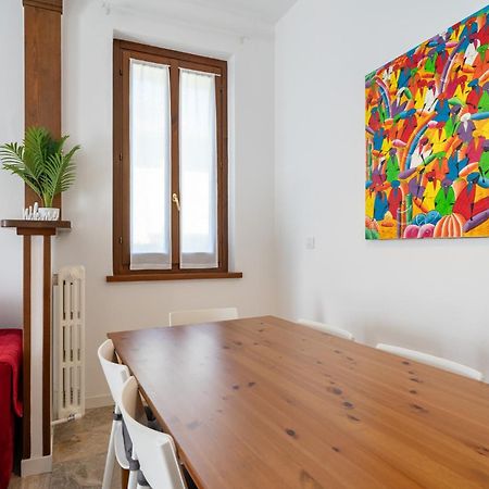Terrazza Fucinetta Apartment Introbio ภายนอก รูปภาพ