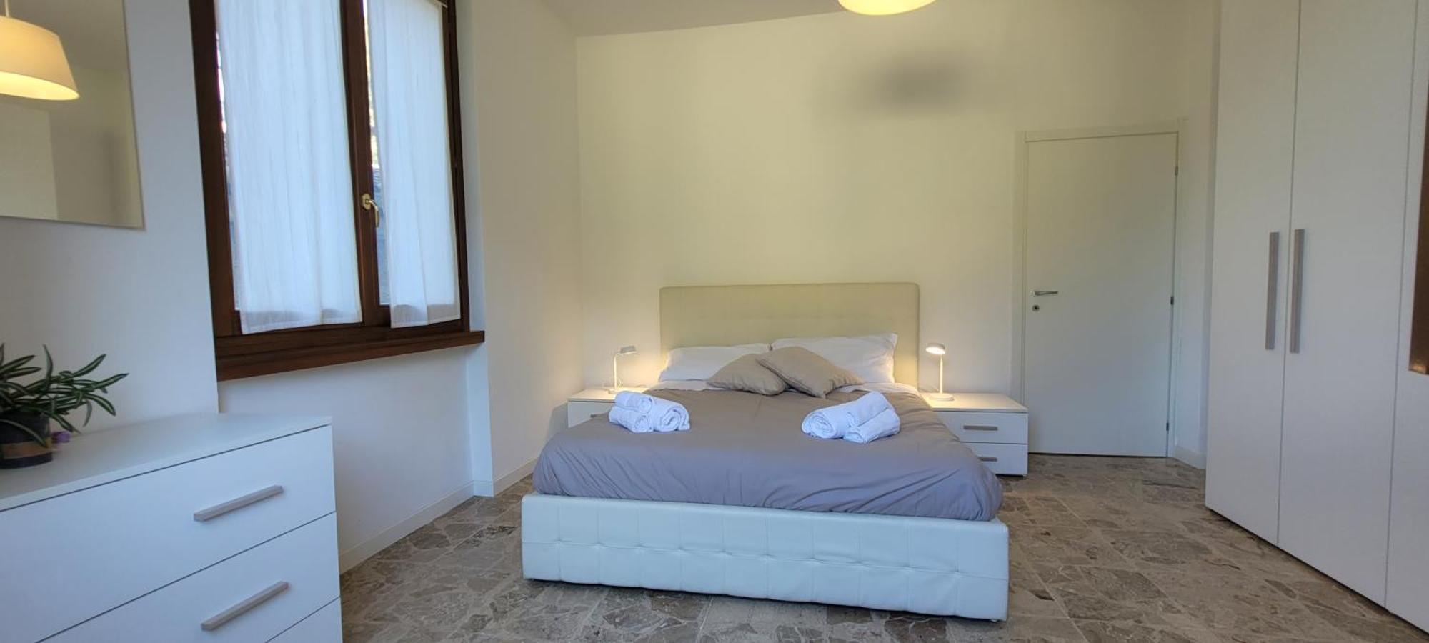 Terrazza Fucinetta Apartment Introbio ภายนอก รูปภาพ