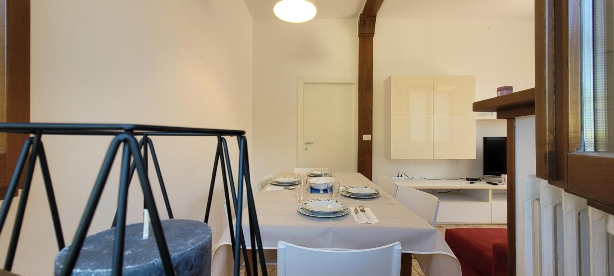 Terrazza Fucinetta Apartment Introbio ภายนอก รูปภาพ